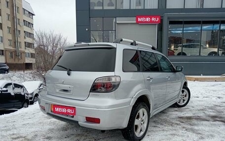 Mitsubishi Outlander III рестайлинг 3, 2005 год, 862 000 рублей, 6 фотография