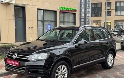 Volkswagen Touareg III, 2011 год, 1 950 000 рублей, 1 фотография