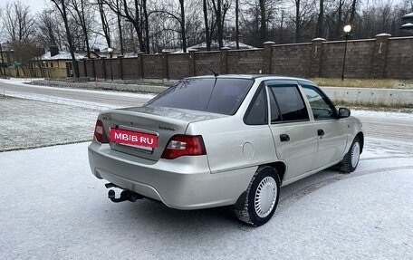 Daewoo Nexia I рестайлинг, 2008 год, 235 000 рублей, 2 фотография