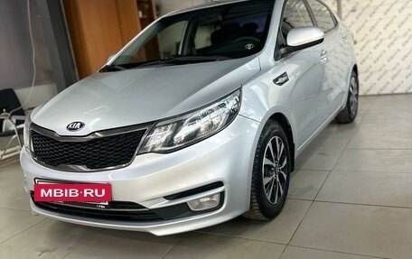 KIA Rio III рестайлинг, 2015 год, 1 088 000 рублей, 3 фотография