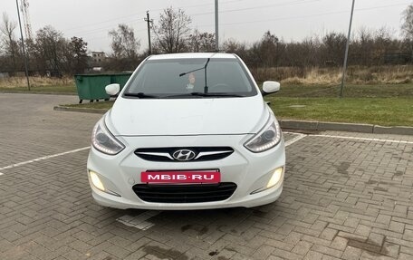 Hyundai Solaris II рестайлинг, 2014 год, 760 000 рублей, 11 фотография