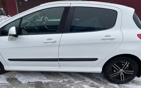 Peugeot 308 II, 2011 год, 675 000 рублей, 5 фотография