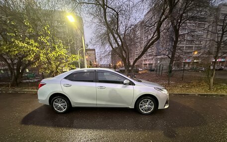 Toyota Corolla, 2018 год, 1 900 000 рублей, 14 фотография