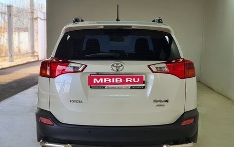 Toyota RAV4, 2014 год, 2 150 000 рублей, 6 фотография