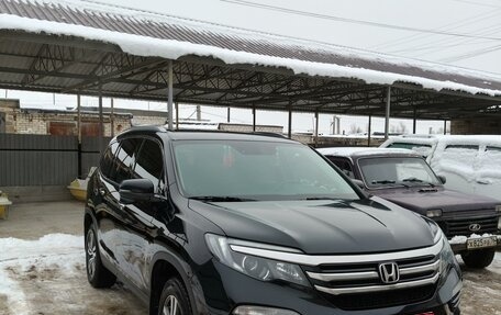 Honda Pilot III рестайлинг, 2017 год, 3 100 000 рублей, 6 фотография