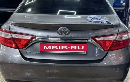 Toyota Camry, 2017 год, 2 400 000 рублей, 17 фотография