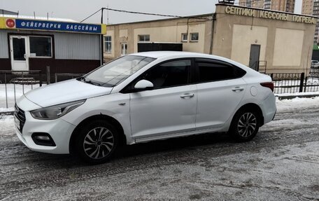 Hyundai Solaris II рестайлинг, 2019 год, 1 400 000 рублей, 4 фотография