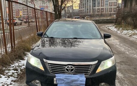 Toyota Camry, 2012 год, 2 100 000 рублей, 1 фотография