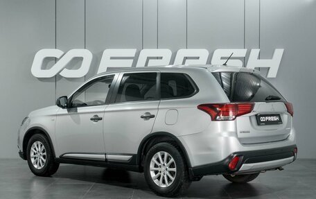 Mitsubishi Outlander III рестайлинг 3, 2016 год, 1 659 000 рублей, 2 фотография