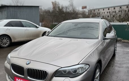 BMW 5 серия, 2012 год, 1 550 000 рублей, 1 фотография