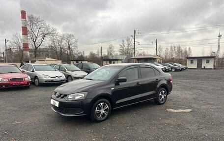 Volkswagen Polo VI (EU Market), 2011 год, 649 700 рублей, 2 фотография