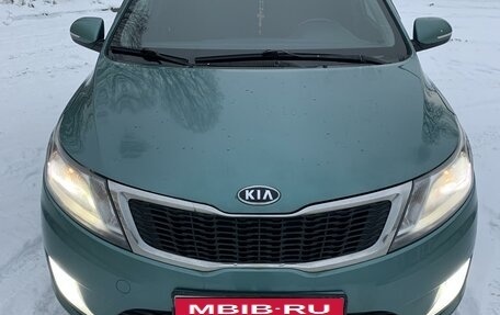 KIA Rio III рестайлинг, 2012 год, 740 000 рублей, 2 фотография