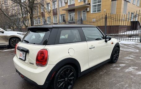 MINI Hatch, 2019 год, 1 890 000 рублей, 5 фотография