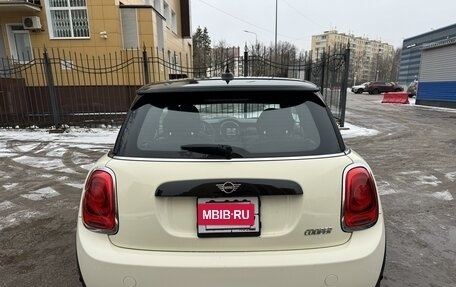 MINI Hatch, 2019 год, 1 890 000 рублей, 8 фотография