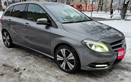 Mercedes-Benz B-Класс, 2013 год, 1 500 000 рублей, 4 фотография