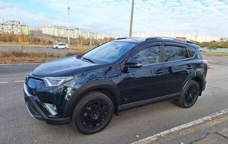 Toyota RAV4, 2018 год, 3 390 000 рублей, 1 фотография