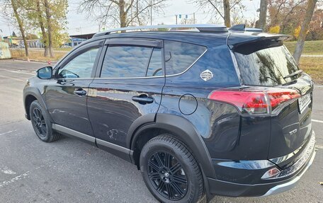 Toyota RAV4, 2018 год, 3 390 000 рублей, 5 фотография