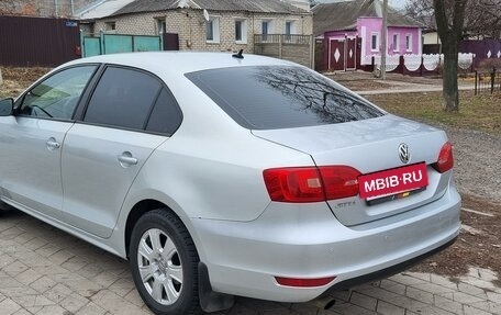 Volkswagen Jetta VI, 2013 год, 825 000 рублей, 8 фотография