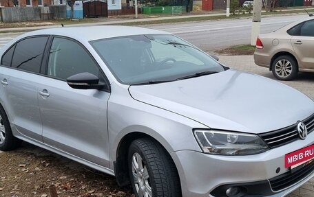 Volkswagen Jetta VI, 2013 год, 825 000 рублей, 10 фотография