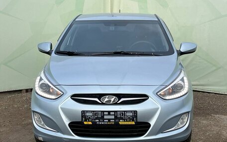 Hyundai Solaris II рестайлинг, 2013 год, 830 000 рублей, 2 фотография