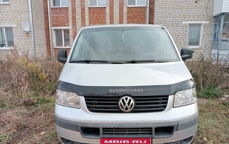 Volkswagen Caravelle T5, 2007 год, 1 100 000 рублей, 2 фотография