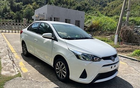 Toyota Yaris XP150 рестайлинг, 2021 год, 1 290 000 рублей, 3 фотография