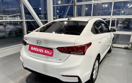 Hyundai Solaris II рестайлинг, 2017 год, 1 198 900 рублей, 6 фотография