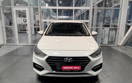 Hyundai Solaris II рестайлинг, 2017 год, 1 198 900 рублей, 2 фотография