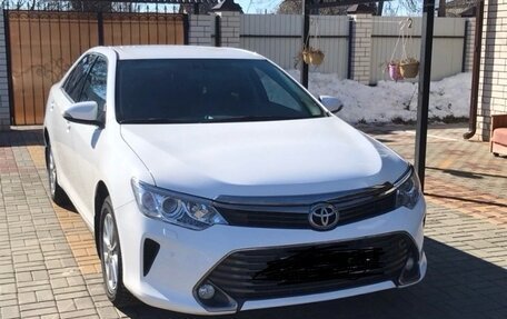 Toyota Camry, 2015 год, 2 250 000 рублей, 6 фотография