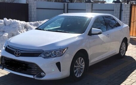 Toyota Camry, 2015 год, 2 250 000 рублей, 7 фотография