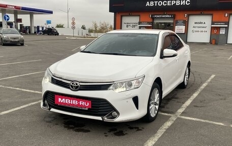 Toyota Camry, 2015 год, 2 250 000 рублей, 9 фотография