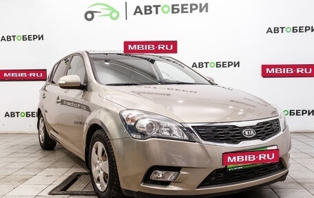 KIA cee'd I рестайлинг, 2010 год, 727 000 рублей, 7 фотография