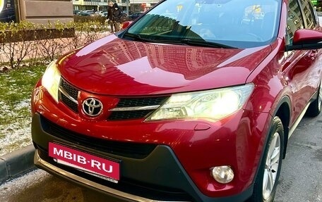 Toyota RAV4, 2013 год, 2 000 000 рублей, 7 фотография