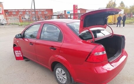 Chevrolet Aveo III, 2011 год, 560 000 рублей, 2 фотография