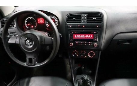 Volkswagen Polo VI (EU Market), 2012 год, 717 000 рублей, 9 фотография