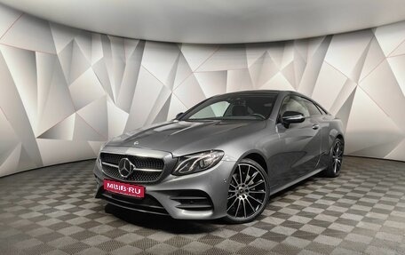 Mercedes-Benz E-Класс, 2019 год, 4 760 000 рублей, 1 фотография