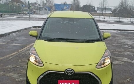 Toyota Sienta II, 2019 год, 1 760 000 рублей, 7 фотография