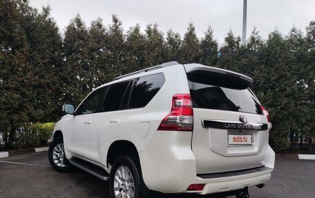 Toyota Land Cruiser Prado 150 рестайлинг 2, 2017 год, 4 700 000 рублей, 4 фотография