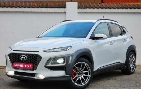 Hyundai Kona I, 2019 год, 2 400 000 рублей, 1 фотография