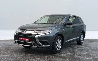 Mitsubishi Outlander III рестайлинг 3, 2019 год, 1 999 000 рублей, 1 фотография