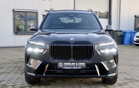 BMW X7, 2024 год, 17 700 000 рублей, 2 фотография