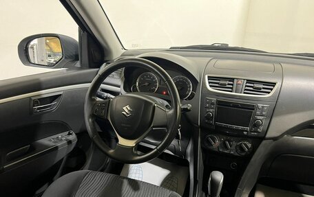 Suzuki Swift IV, 2011 год, 800 000 рублей, 17 фотография