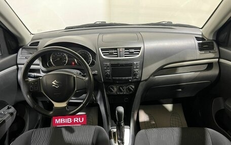 Suzuki Swift IV, 2011 год, 800 000 рублей, 13 фотография