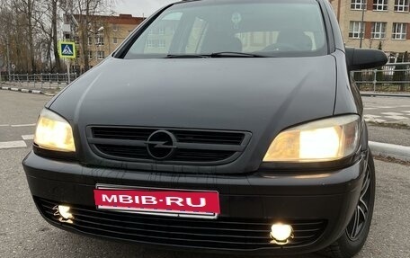 Opel Zafira A рестайлинг, 2002 год, 630 000 рублей, 30 фотография