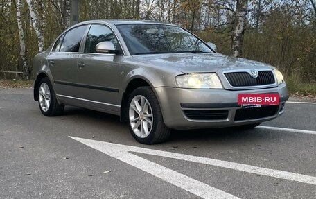 Skoda Superb III рестайлинг, 2007 год, 650 000 рублей, 10 фотография