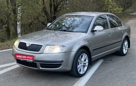 Skoda Superb III рестайлинг, 2007 год, 650 000 рублей, 18 фотография