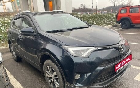 Toyota RAV4, 2018 год, 2 734 000 рублей, 4 фотография