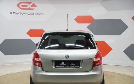 Skoda Fabia II, 2011 год, 720 000 рублей, 6 фотография