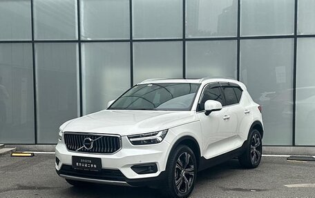 Volvo XC40 I, 2021 год, 3 075 000 рублей, 1 фотография