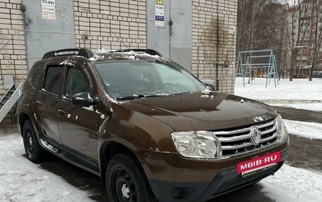 Renault Duster I рестайлинг, 2012 год, 575 000 рублей, 2 фотография